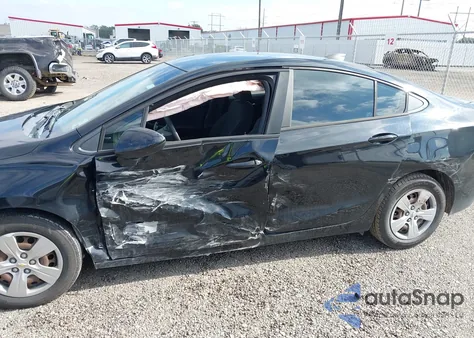 2018 Chevrolet Cruze Ls Auto z USA, uszkodzony, nr VIN 1G1BC5SMXJ7150213